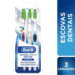 escova dental oral-b ultrafino com 3 unidades gengiva detox