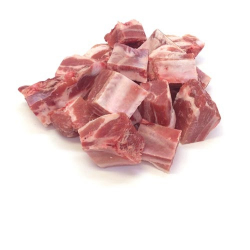 carne suina com pele passarinho 500g